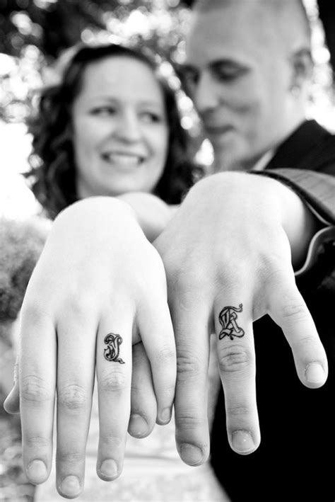 40 Of The Best Wedding Ring Tattoo Designs