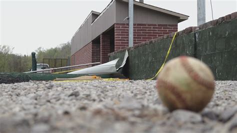 NWS: One dead after winds rip roof off of baseball dugout | wbir.com