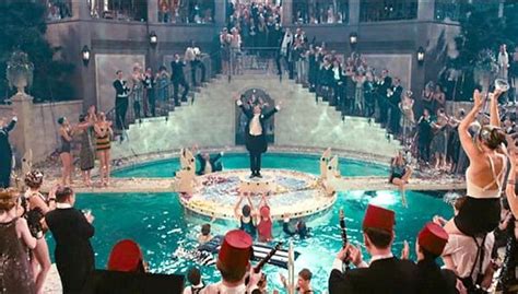 The Beautiful Sets in Baz Luhrmann's "Great Gatsby" | Gatsby house, Gatsby, The great gatsby