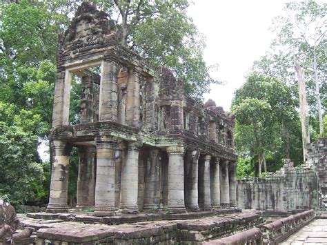 Preah Khan Temple ~ My Travel Note