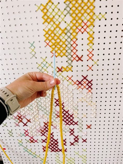 Diy pegboard cross stitch wall art – Artofit