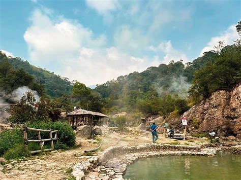 Hot Springs in West Java | Take note of the 15 closest to Bandung