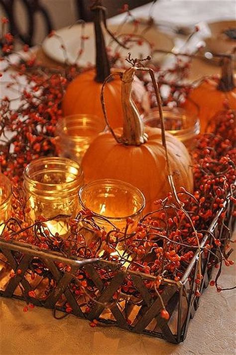 34 Awesome Fall Table Decorations Ideas You Should Apply This Year - HMDCRTN