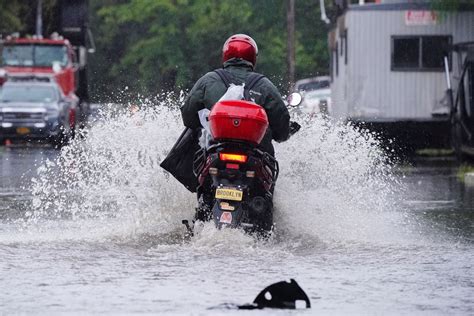 Torrential rains bring flooding to New York - September 29, 2023 | Reuters