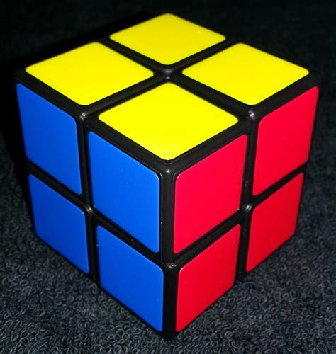 Puzzling Jeronimo: 2x2x2 Cube