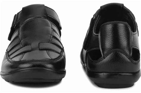 Leather Black Men Synthetic Sandal, Casual Wear at Rs 450/pair in Agra