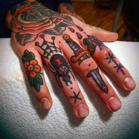 60 Traditional Hand Tattoo Designs For Men - Retro Ideas