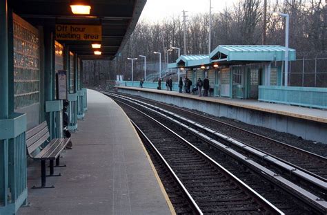 Staten Island Railway failed to maintain security equipment, audit says - silive.com