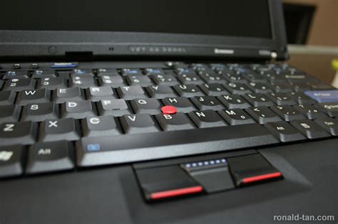 Lenovo ThinkPad X200s | ronald-tan.com