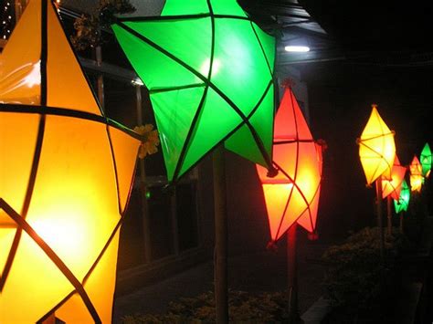 Parol: The Filipino Christmas Lantern - Christmas in the Philippines