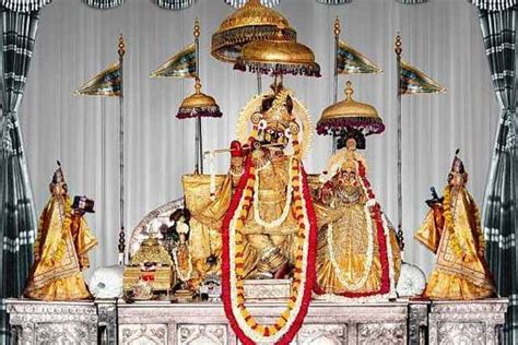 Govind Dev Ji Temple Jaipur, India (Timings, History, Entry Fee, Images, Aarti