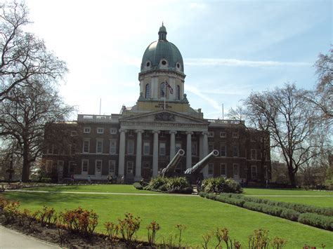 File:Imperial War Museum, London - DSC05380.JPG - Wikipedia, the free ...