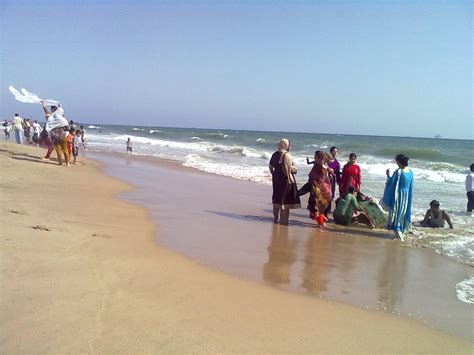 Manora Beach Karachi