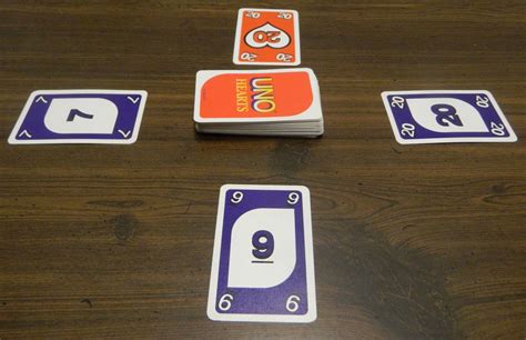 UNO Hearts Card Game Review and Rules | Geeky Hobbies