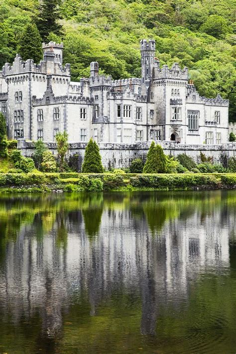 Kylemore Abbey Castle, County Galway in Ireland #travel #Ireland ...