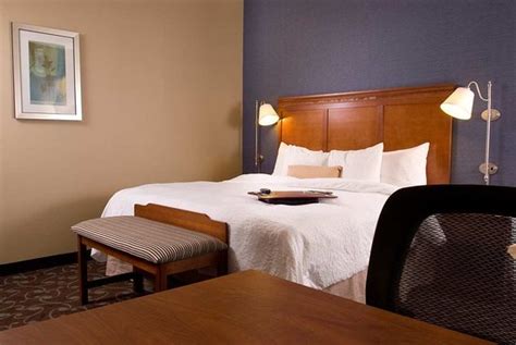 Hampton Inn and Suites Chicago Deer Park - UPDATED 2018 Prices & Hotel Reviews (IL) - TripAdvisor