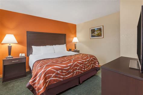 Baymont by Wyndham Midland | Midland, MI Hotels