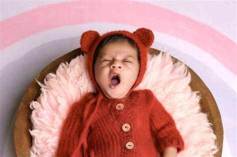 Baby Yawning Photos, Download The BEST Free Baby Yawning Stock Photos & HD Images