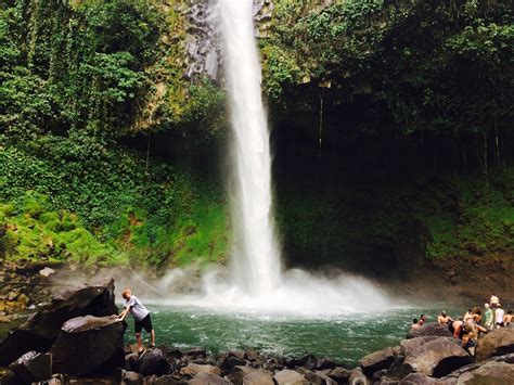 La Fortuna Waterfall in La Fortuna - Tours and Activities | Expedia.ca