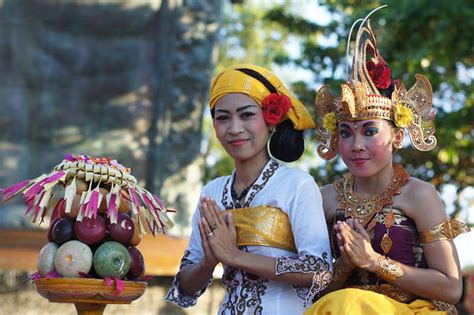 Indonesia Festivals 2021 | Top 10 Biggest Festivals in Indonesia ...