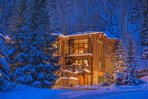 Concierge Auctions Closes On The Successful Sale Of The Blue Sky Lodge ...