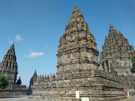 Premium Photo | Prambanan