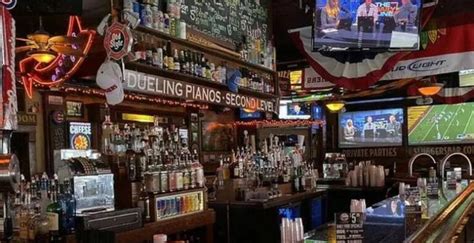 7 Best Sports Bars in Chicago