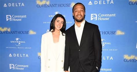 NBA Star Jalen Brunson marries high school sweetheart in lavish Ritz ...