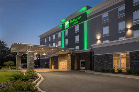 HOLIDAY INN HOTEL & SUITES DECATUR $113 ($̶1̶4̶6̶) - Updated 2021 ...