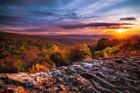 Best National Parks to Visit in Fall for Peak Colors | Shenandoah national park, National parks ...