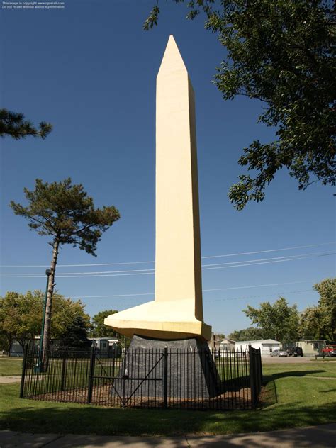 Golden Spike Monument Council Bluffs - www.rgusrail.com