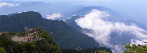 Mt. Emei Challenging Hike - 3 days