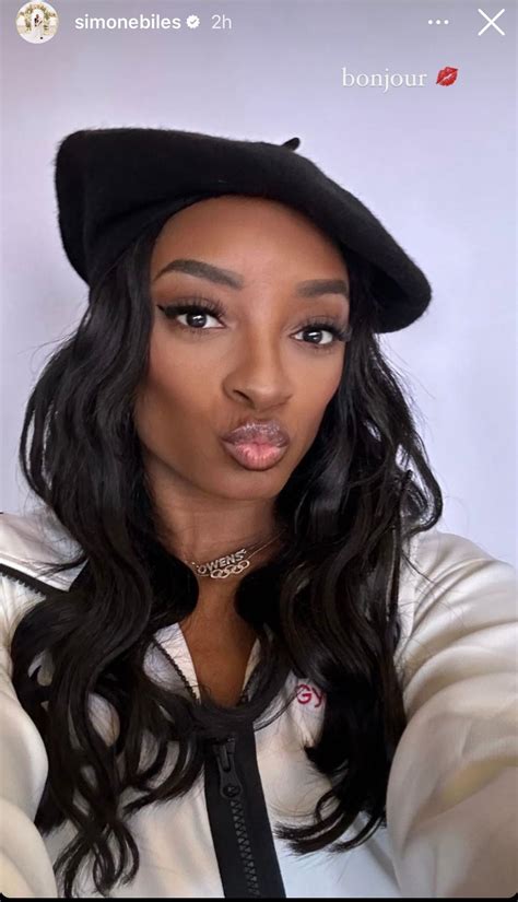 Simone Biles Is Paris-Bound In New Selfie: 'Bonjour'