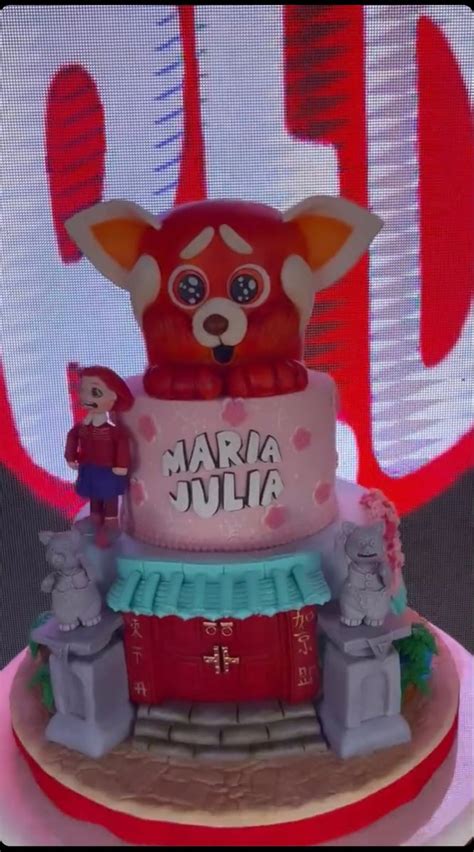 Red Birthday Party, 3rd Birthday, Red Party Ideas, Red Cake, Gold Dragon, Heart Cake, Chinese ...