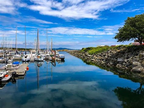 View from Marina Dockside Eatery at Oak Bay Marina, Victoria, BC ...