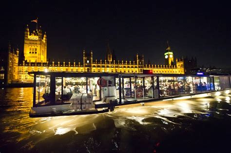 Thames Boat Cruises - Christmas Thames Dinner Cruise