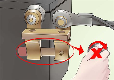 How to Attach a Car Battery Cut off Switch: 13 Steps