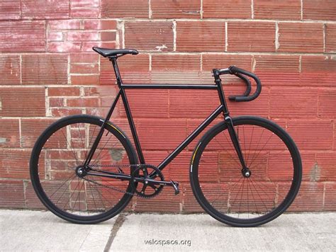 Post your photos of all-black bikes - Bike Forums