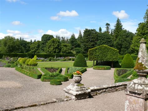 Glamis Castle Gardens to reopen to public from June 29 - Evening Telegraph