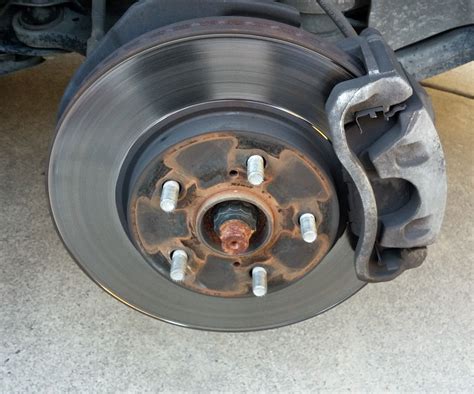 How to Replace Disc Brake Pads : 6 Steps - Instructables