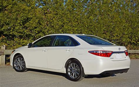 2016 Toyota Camry XLE Road Test Review | The Car Magazine