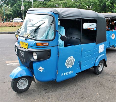 Tuk Tuk Auto - Auto Rickshaw Or Tuk-tuk On The Khao San Road Street Of ...