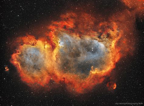 APOD: 2018 August 21 - Glowing Elements in the Soul Nebula