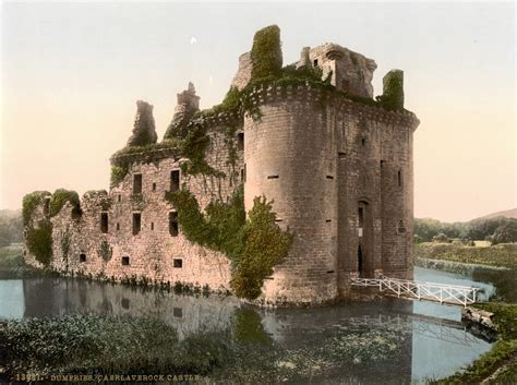 Caerlaverock Castle, Dumfries & Galloway | WhichCastle.com