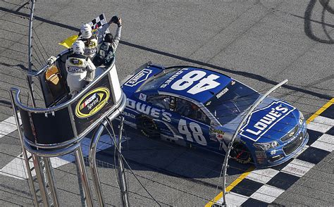 Jimmie Johnson Wins at Atlanta for 76th Career Victory