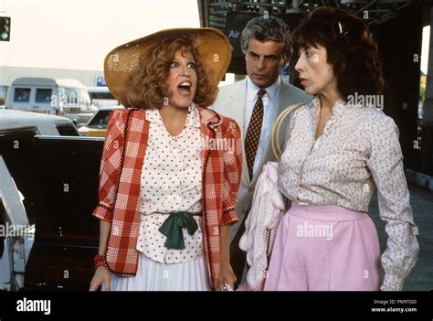 Studio Publicity Still from "Big Business" Bette Midler, Lily Tomlin © 1988 Touchstone Pictures ...