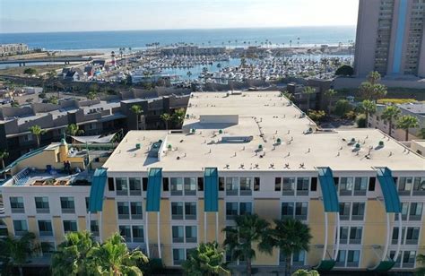 HOLIDAY INN OCEANSIDE CAMP PENDLETON AREA, AN IHG HOTEL - Hotel Reviews, Photos, Rate Comparison ...