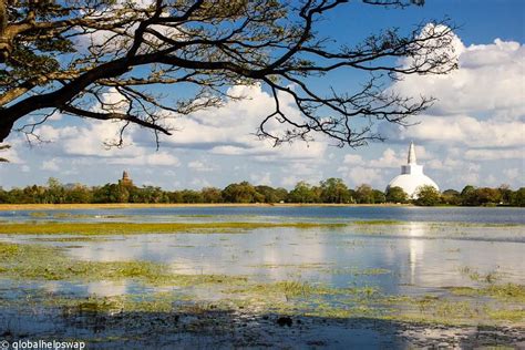 Anuradhapura – Amaya Tours Srilanka