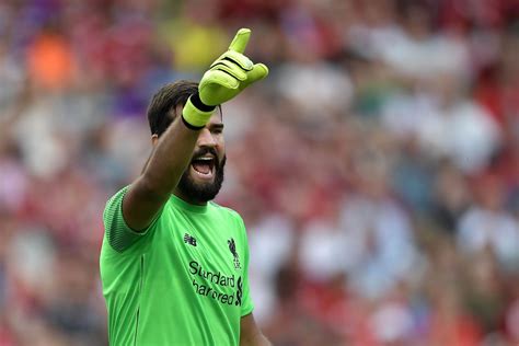 Liverpool Keeper / Liverpool Goalkeeper Karius Prematurely Ends Contract With ... / His contract ...