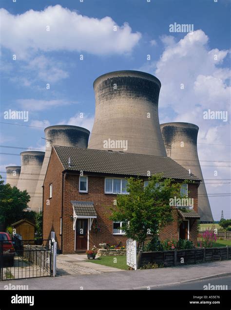 Ferrybridge Power Station Stock Photo - Alamy